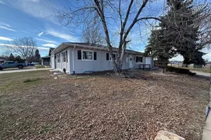 895 S Garrison St, Lakewood, CO 80226 - Photo 3