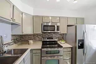9509 W Coal Mine Ave, Littleton, CO 80123 - Photo 13