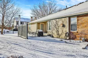 18054 April's Way, Parker, CO 80134 - Photo 5