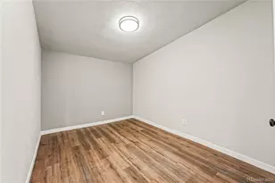 2949 Glenarm Pl, Denver, CO 80205 - Photo 21