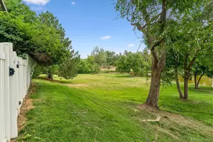 10417 Red Mountain W, Littleton, CO 80127 - Photo 27