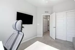 6759 Warren Dr, Denver, CO 80221 - Photo 37