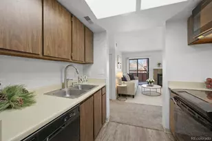 4681 S Decatur St, Englewood, CO 80110 - Photo 7