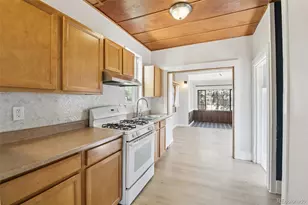 2715 N Cook St, Denver, CO 80205 - Photo 9