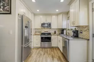 10721 Owens St, Broomfield, CO 80021 - Photo 7