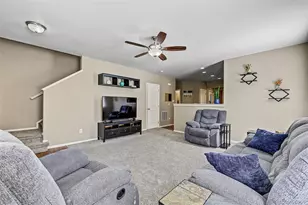 430 N Langdale Way, Aurora, CO 80018 - Photo 5