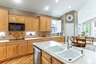 1862 S Jay Ct, Lakewood, CO 80232 - Photo 11