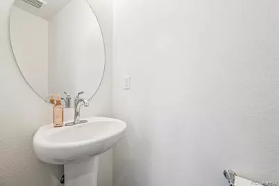 13495 E 103rd Avenue, Commerce City, CO 80022 - Photo 15