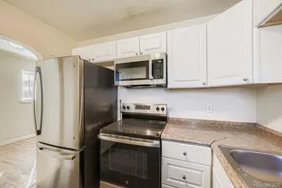 3690 Magnolia Street, Denver, CO 80207 - Photo 5