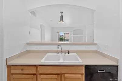 5255 Memphis Street #706, Denver, CO 80239 - Photo 13