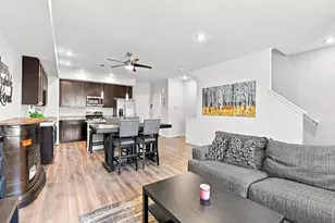 863 E 98th Ave, Denver, CO 80229 - Photo 5