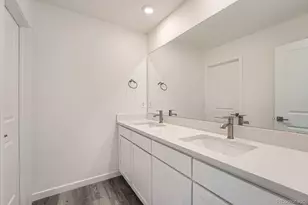 1290 S Algonquian, Aurora, CO 80018 - Photo 11