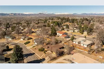 2651 S Chase Lane, Lakewood, CO 80227 - Photo 21