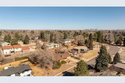 2651 S Chase Lane, Lakewood, CO 80227 - Photo 17