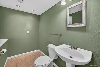 6235 W 68th Circle, Arvada, CO 80003 - Photo 17