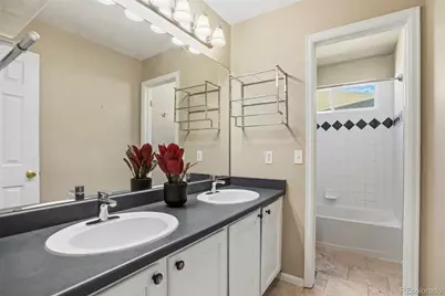 6668 S Killarney Court, Aurora, CO 80016 - Photo 37