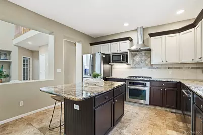 6668 S Killarney Court, Aurora, CO 80016 - Photo 5