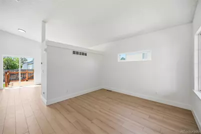 19036 E Ithaca Place, Aurora, CO 80013 - Photo 3