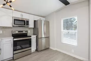 1028 Cynthia Ct, Loveland, CO 80537 - Photo 5