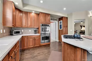 24622 E Ontario Dr, Aurora, CO 80016 - Photo 11