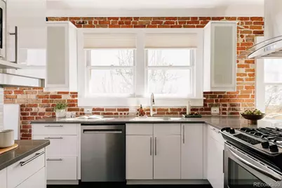 2218 Cherry Street, Denver, CO 80207 - Photo 9