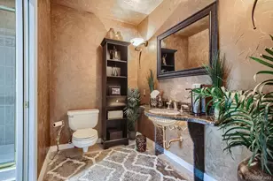 1735 19th St, Denver, CO 80202 - Photo 15