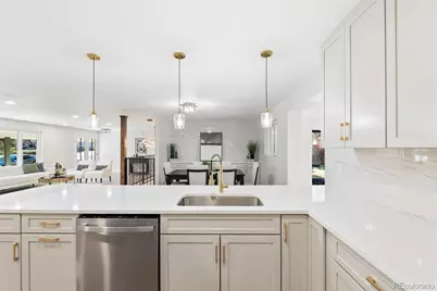 3831 S Hillcrest Drive, Denver, CO 80237 - Photo 15