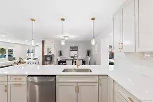 3831 S Hillcrest Dr, Denver, CO 80237 - Photo 15