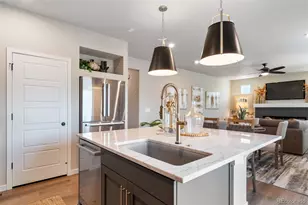 22362 E 38th Pl, Aurora, CO 80019 - Photo 5