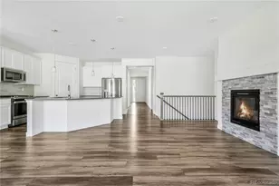 8595 S Quemoy St, Aurora, CO 80016 - Photo 11