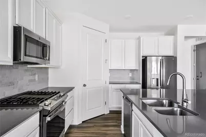8595 S Quemoy Street, Aurora, CO 80016 - Photo 17