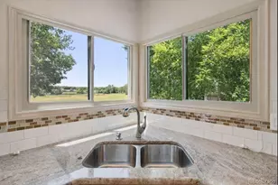 1123 Oakhurst Dr, Broomfield, CO 80020 - Photo 9