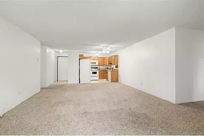 3184 S Heather Gardens Way #205, Aurora, CO 80014 - Photo 13