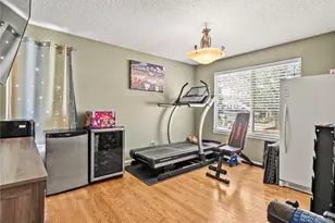 317 Wessex Cir, Highlands Ranch, CO 80126 - Photo 5