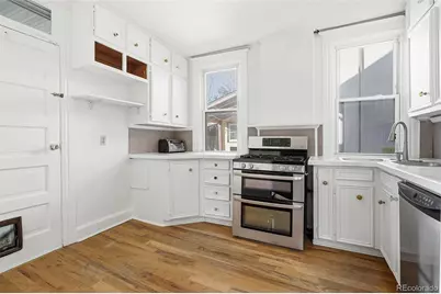 385 S Logan Street, Denver, CO 80209 - Photo 17