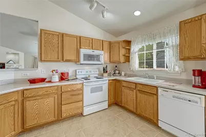 3090 S Yampa Way, Aurora, CO 80013 - Photo 9