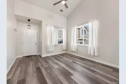 188 S Granby Court, Aurora, CO 80012 - Photo 9