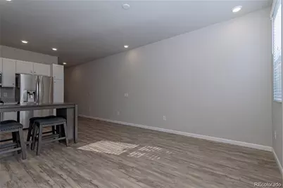 1049 Oak Circle, Lakewood, CO 80215 - Photo 5