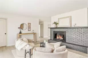 3931 S Hillcrest Dr, Denver, CO 80237 - Photo 13