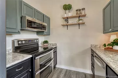 1050 S Waco Way, Aurora, CO 80017 - Photo 13