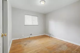 5326 E Atlantic Pl, Denver, CO 80222 - Photo 9