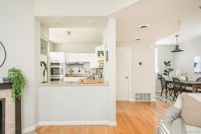 2934 Champa Street, Denver, CO 80205 - Photo 11