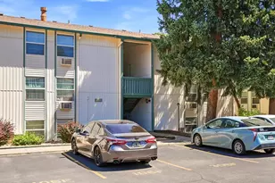 2120 S Vaughn Way, Aurora, CO 80014 - Photo 31