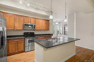 7865 Vallagio Ln, Englewood, CO 80112 - Photo 15