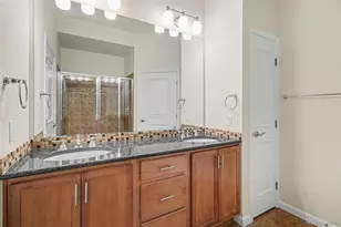 7865 Vallagio Ln, Englewood, CO 80112 - Photo 23
