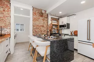 2921 Curtis Street, Denver, CO 80205 - Photo 9