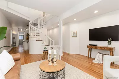 2921 Curtis Street, Denver, CO 80205 - Photo 5