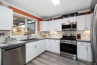 3791 W Wagon Trail Drive, Littleton, CO 80123 - Photo 9