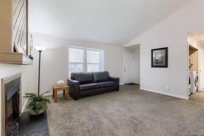 9876 W Friend Place, Littleton, CO 80128 - Photo 3