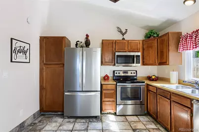 9876 W Friend Place, Littleton, CO 80128 - Photo 11